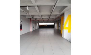 EDIFICIO SALITRE  980 m2