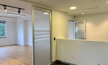 oficina en arriendo en barrancas-usaquén. Cod A52047