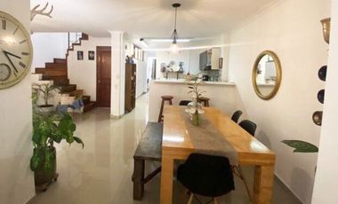 PR13396 Casa en venta en el sector El Escobero, Envigado