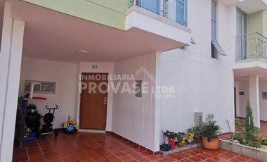 casa en venta en trapiches. Cod V102198