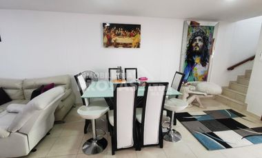 casa en venta en trapiches. Cod V102198