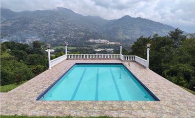 Finca En Girardota Vereda El Totumo