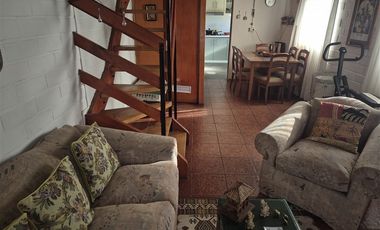 Casa en venta de 2 dorm. en Los Angeles