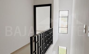 CASA EN VENTA EN VALLE SUR TIJUANA PRIVADA COTO 84