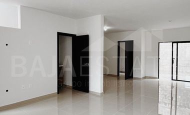 CASA EN VENTA EN VALLE SUR TIJUANA PRIVADA COTO 84