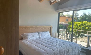 CASA EN VENTA CON VISTA PARCIAL AL LAGO