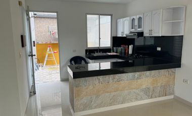 casa en venta en la mesa. Cod V12463