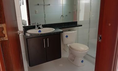 casa en venta en la mesa. Cod V12463