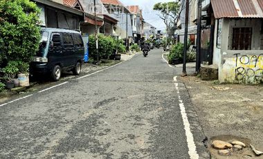 Rumah Dalam Cluster Tenang Bebas Banjir Akses Mobil