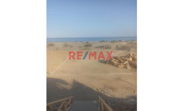 Increíble oportunidad de adquirir un terreno de 450 m² en una de las mejores playas del norte, Los Órganos, Piura. Este terreno es perfecto para desar