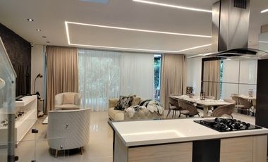 casa en arriendo en las callejas. Cod A9432692