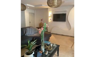 SE VENDE CASA DUPLEX EN BETANIA. AM