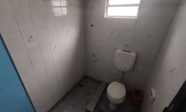 Casa con Departamento en venta en Moron Sur
