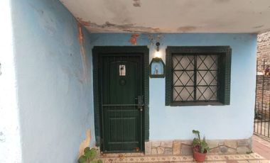Casa con Departamento en venta en Moron Sur