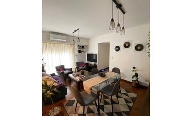 HERMOSO DEPARTAMENTO CENTRICO