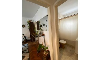 HERMOSO DEPARTAMENTO CENTRICO