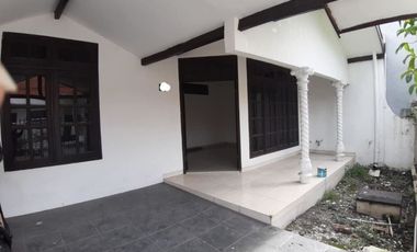 Rumah disewakan di Jawa Timur, Jombang