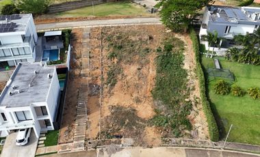 lote en venta en via bocono. Cod V32327