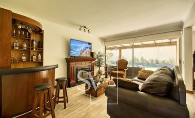 Casa en arriendo de 4 dorm. en Lo Barnechea