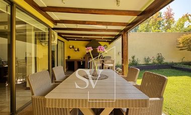 Casa en arriendo de 4 dorm. en Lo Barnechea