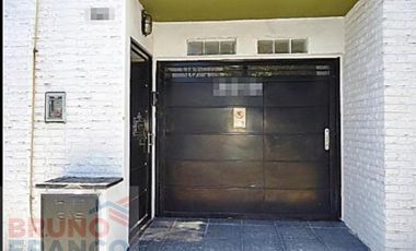 VENTA TRIPLEX 3 AMBIENTES EN OLIVOS OPORTUNIDAD