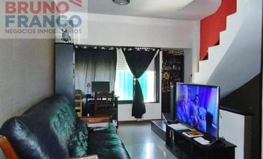 VENTA TRIPLEX 3 AMBIENTES EN OLIVOS OPORTUNIDAD