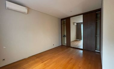 Disewakan Rumah cantik di Lebak Bulus area nyaman