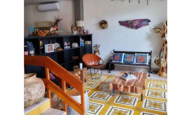 Alquiler o Venta Apartamento en PH 4 Casas, Casco Viejo
