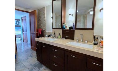 Alquiler o Venta Apartamento en PH 4 Casas, Casco Viejo