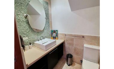 Alquiler o Venta Apartamento en PH 4 Casas, Casco Viejo