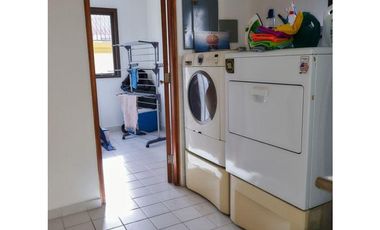 Alquiler o Venta Apartamento en PH 4 Casas, Casco Viejo