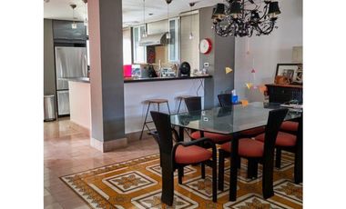 Alquiler o Venta Apartamento en PH 4 Casas, Casco Viejo