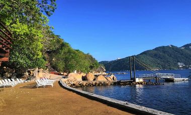 Rento por fin de semana departamento en Acapulco Guerrero, zona Punta Diamante