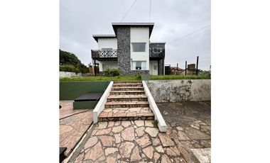 Venta Dúplex con vista al mar!!!!! 3 amb.cochera y gas natural!!!!
