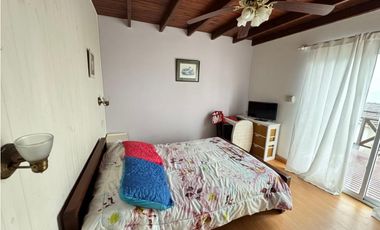 Venta Dúplex con vista al mar!!!!! 3 amb.cochera y gas natural!!!!