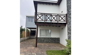 Venta Dúplex con vista al mar!!!!! 3 amb.cochera y gas natural!!!!