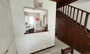 Venta Dúplex con vista al mar!!!!! 3 amb.cochera y gas natural!!!!