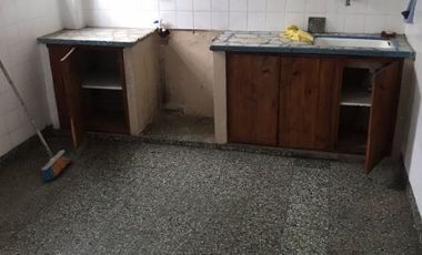 Casa en venta en Villa Sarmiento