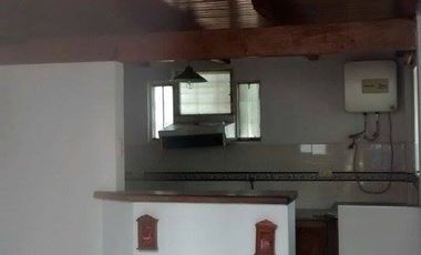 !!!ALQUILO CASA 4 DORM PARA JULIO Bº San Jose!!!
alquilo casa de 4 dorm , 3 baños , cochera , todos sus hambientes climatizados ,
 exelente ubicacion 