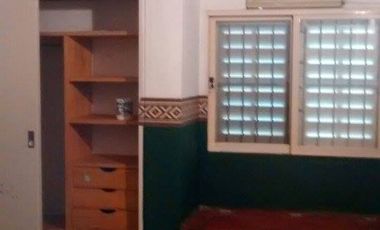 !!!ALQUILO CASA 4 DORM PARA JULIO Bº San Jose!!!
alquilo casa de 4 dorm , 3 baños , cochera , todos sus hambientes climatizados ,
 exelente ubicacion 