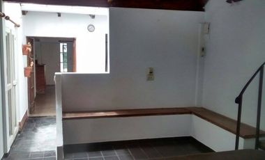 !!!ALQUILO CASA 4 DORM PARA JULIO Bº San Jose!!!
alquilo casa de 4 dorm , 3 baños , cochera , todos sus hambientes climatizados ,
 exelente ubicacion 