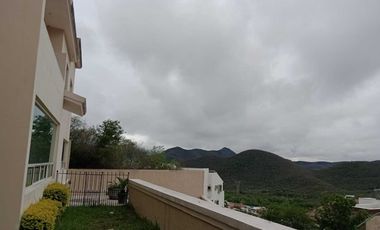 Casa en venta zona Sierra Alta