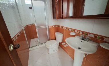 apartamento en arriendo en la riviera. Cod A5724