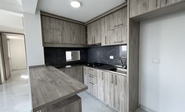 apartamento en arriendo en altos de los rosales. Cod A106106