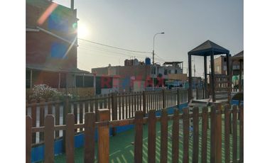 Venta De Casa Como Terreno En Ancón