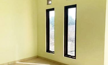 Rumah Dijual Dekat Mall Solo Square, Kampus UMS Solo