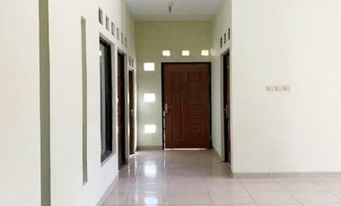 Rumah Dijual Dekat Mall Solo Square, Kampus UMS Solo