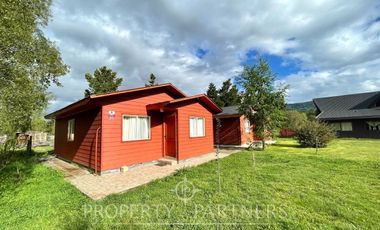 Linda Casa con cabañas a minutos del centro de Villarrica