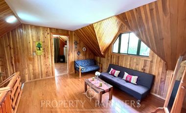 Linda Casa con cabañas a minutos del centro de Villarrica