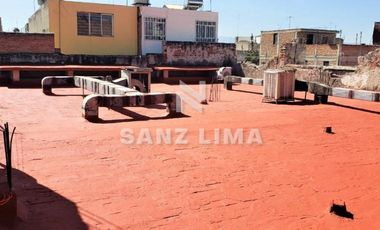 CENTRO:  EXCELENTE LOCAL COMERCIAL, EN PRIMER CUADRO DE LA CIUDAD. EN CELAYA,GTO